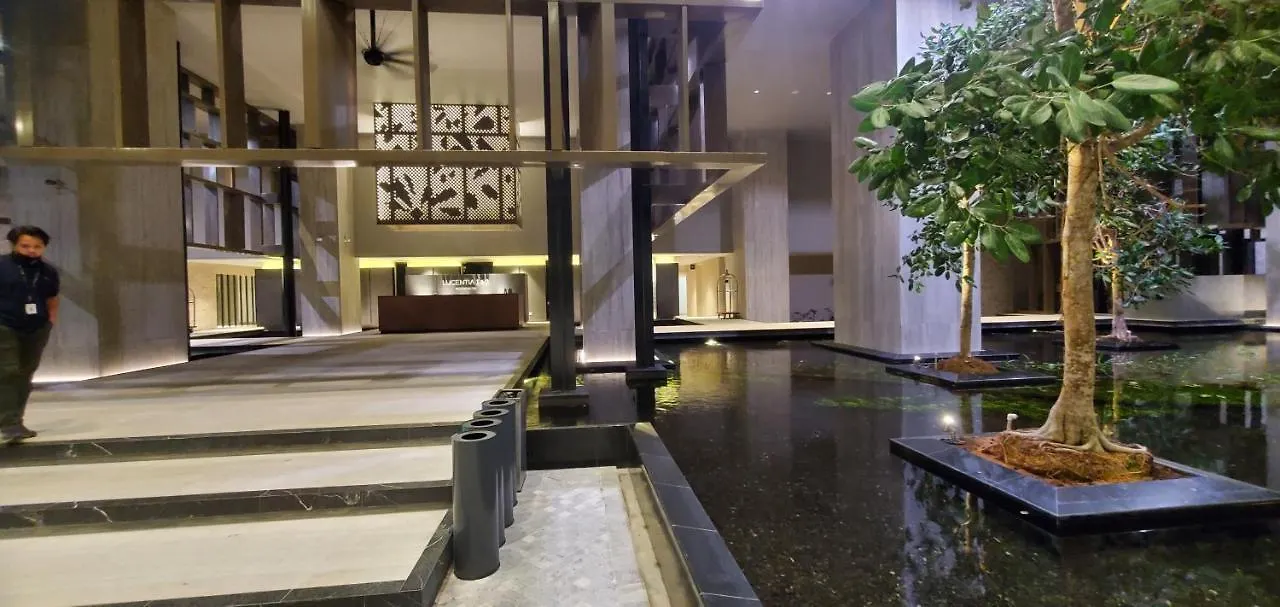Lucentia Lalaport Bbcc, Stuning Infinity Pool Apartment Kuala Lumpur Malaysia