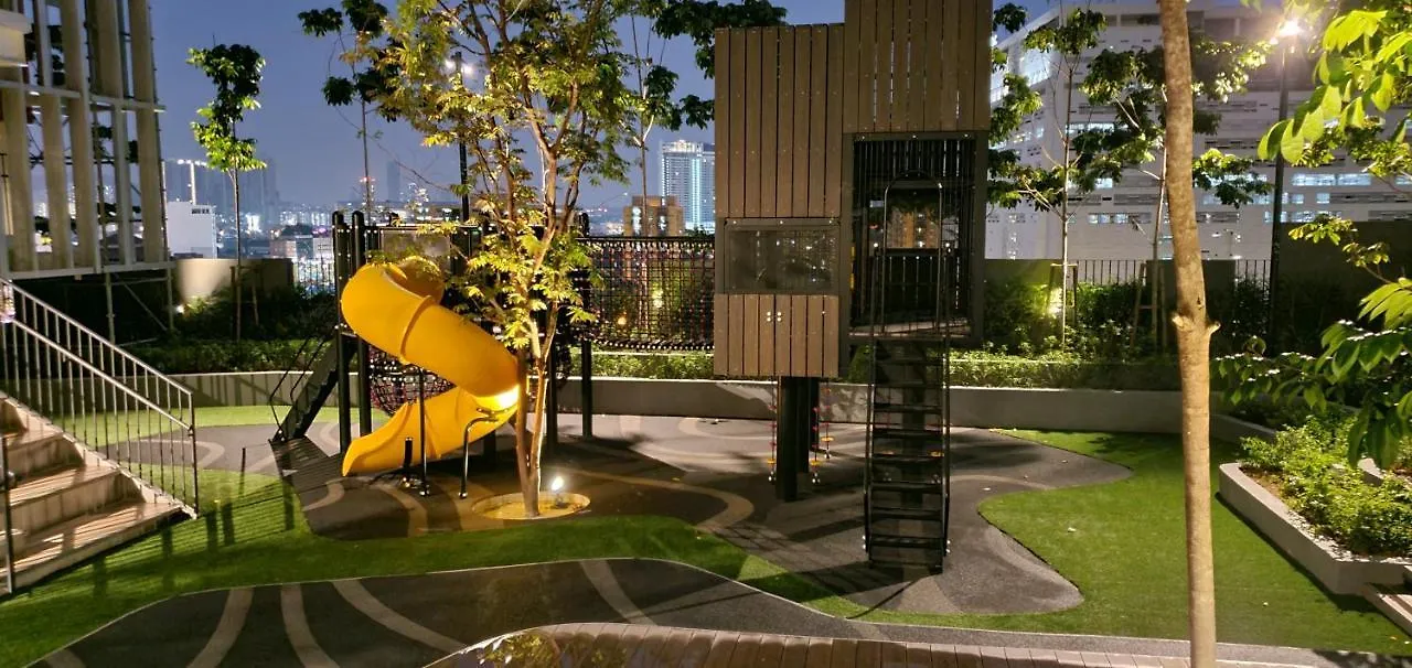 Lucentia Lalaport Bbcc, Stuning Infinity Pool Apartment Kuala Lumpur