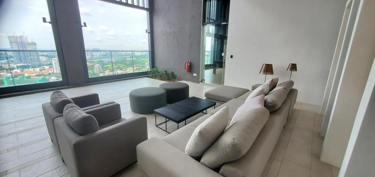 Lucentia Lalaport Bbcc, Stuning Infinity Pool Apartment Kuala Lumpur 0*,